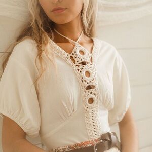 Gimmicks O-Ring Crochet Trim Top